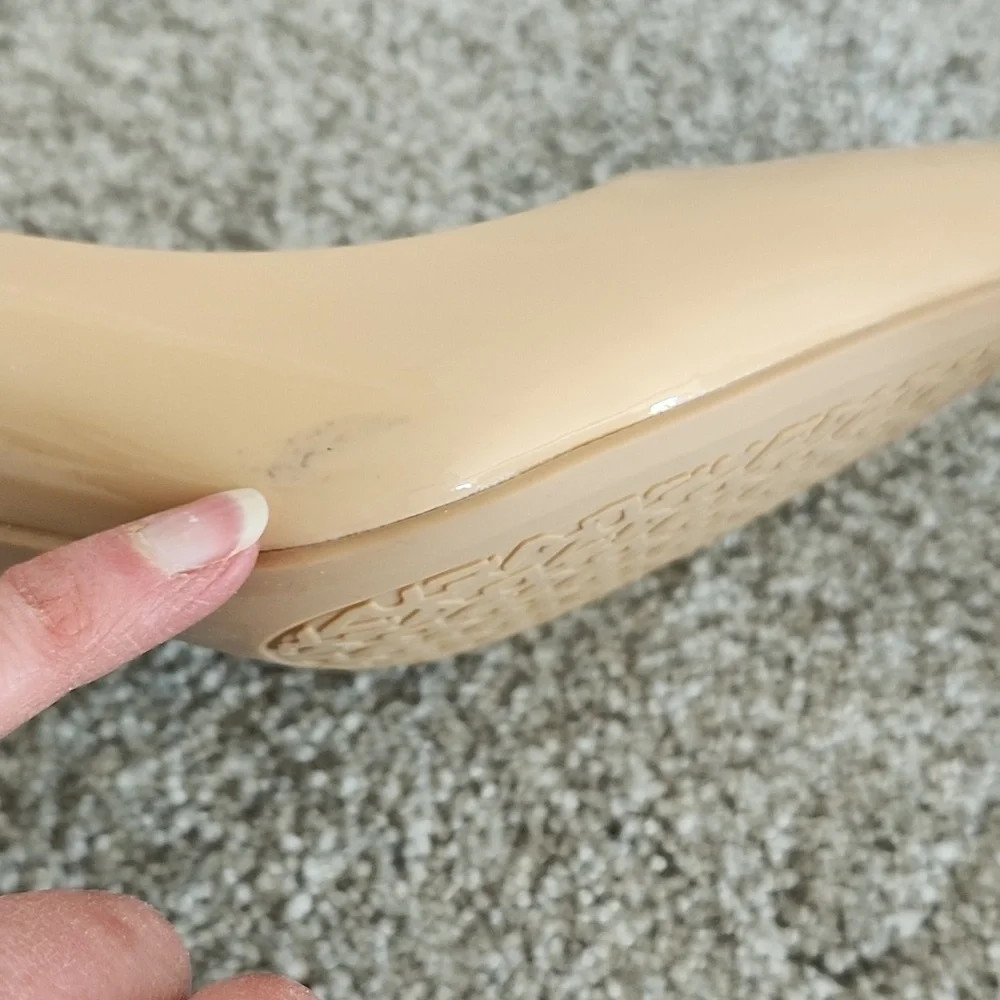 DKNY Patent Leather Nude Block Heels - Picture 5 of 8